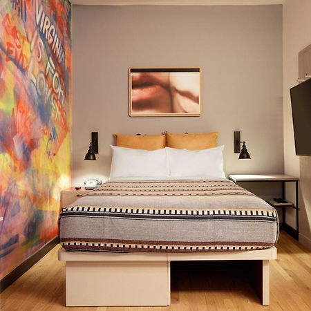 Hotel Moxy Richmond Downtown Esterno foto