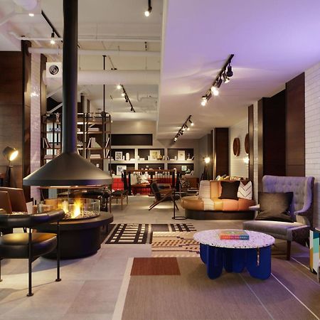 Hotel Moxy Richmond Downtown Esterno foto